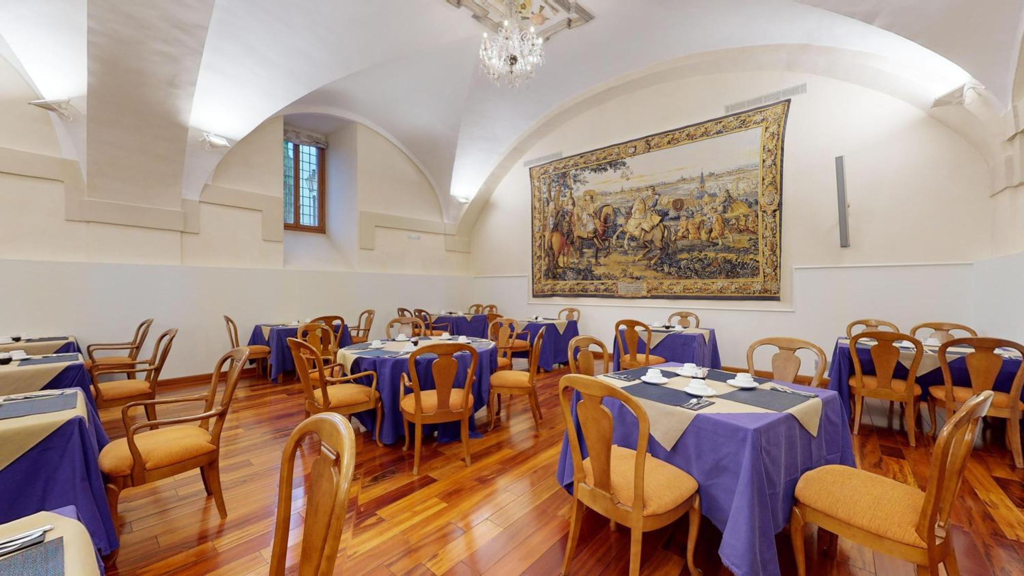 Azz Penafiel Las Claras Hotel & Spa Luaran gambar