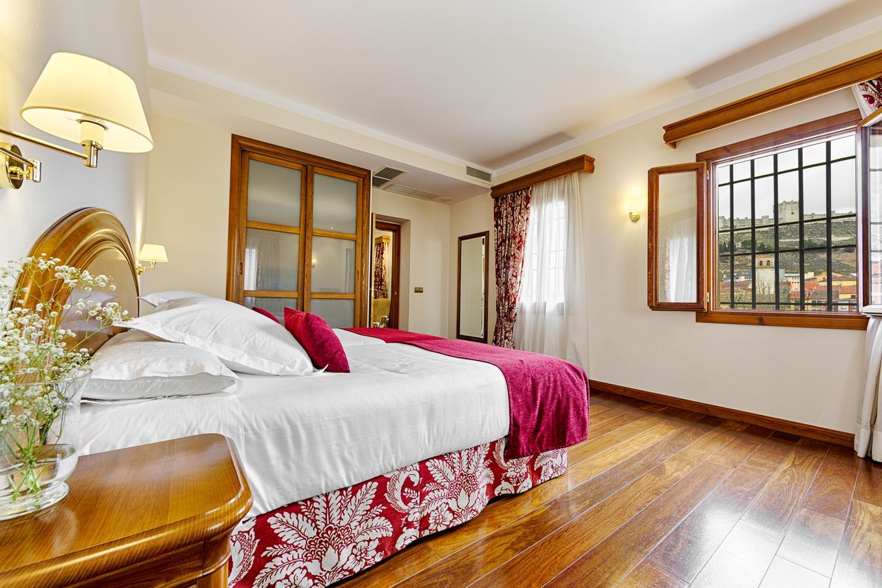 Azz Penafiel Las Claras Hotel & Spa Luaran gambar